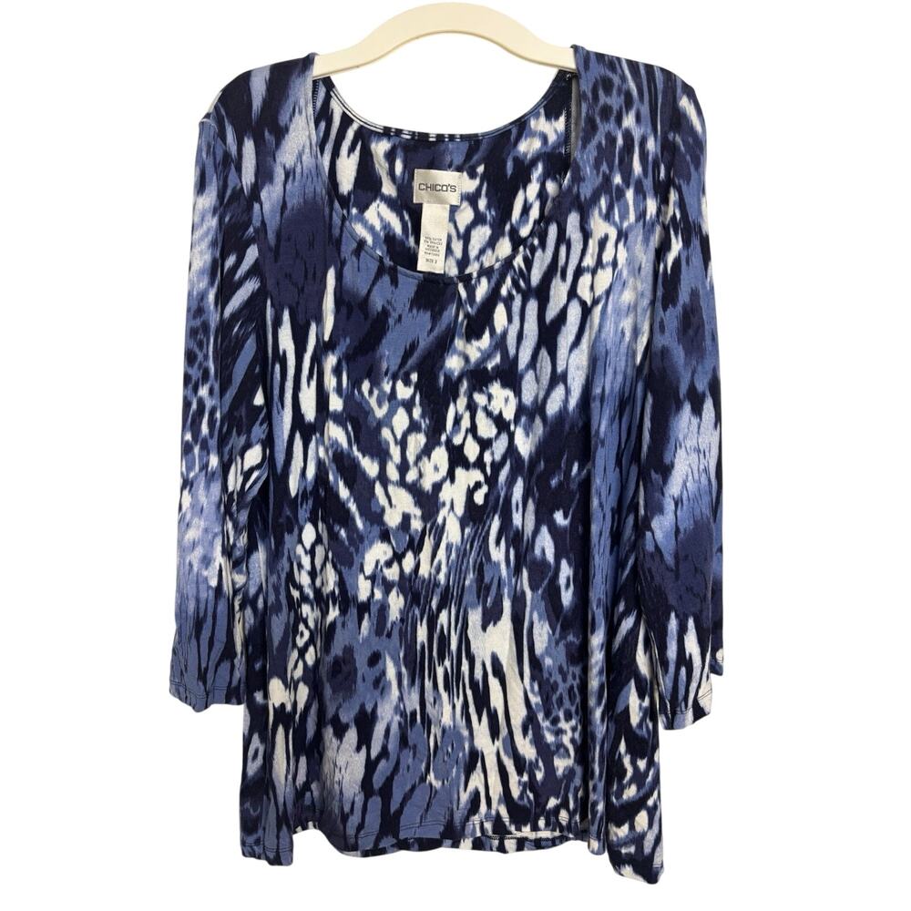 Chico’s Navy Blue White Animal Print 3/4 Sleeve Top Size 2 Large Stretch
